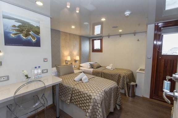 Ship accomodation
